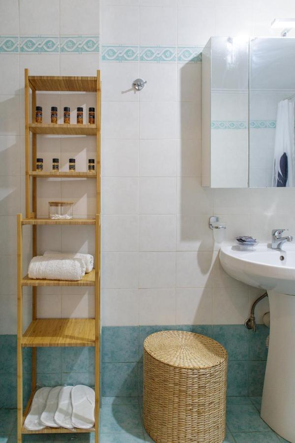 Almyros Aktis Seaview Apartment Kalamáta Buitenkant foto