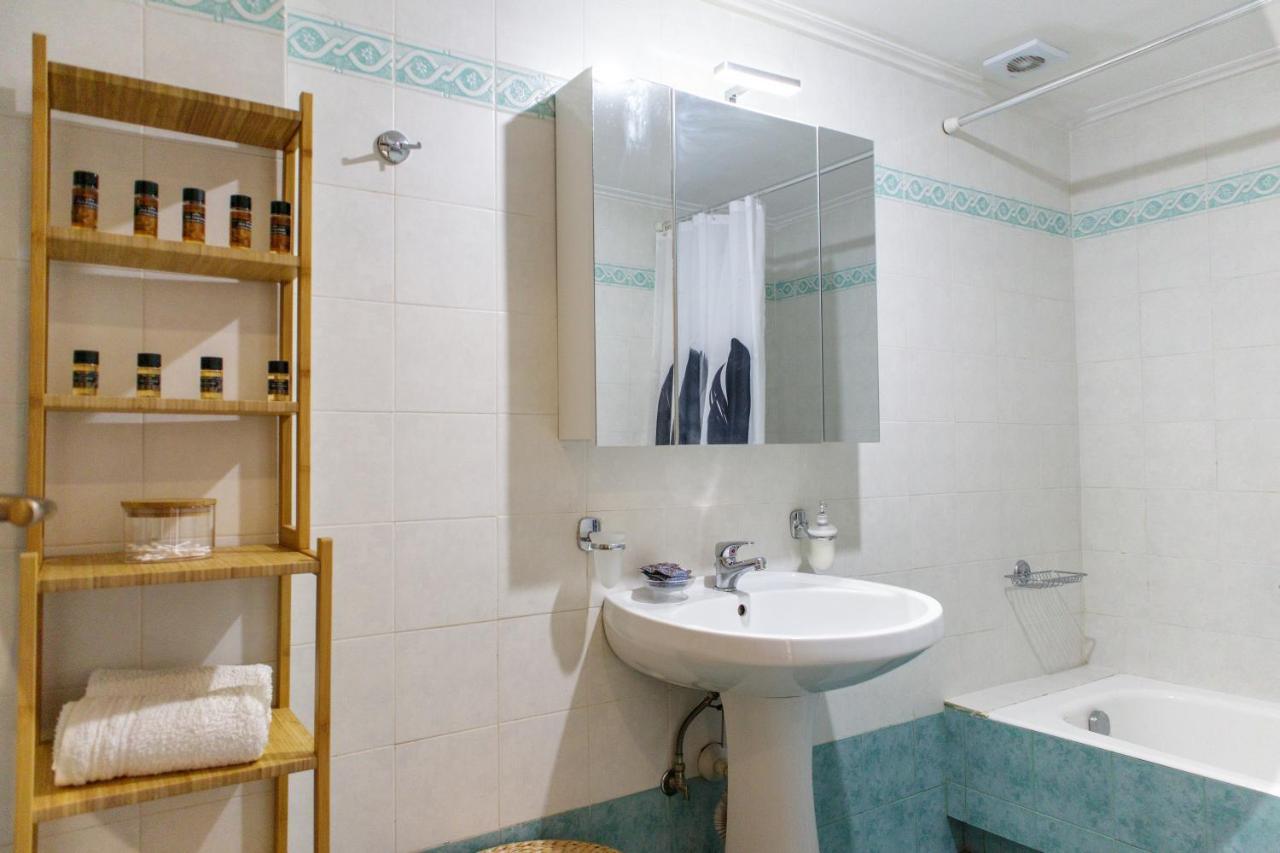Almyros Aktis Seaview Apartment Kalamáta Buitenkant foto